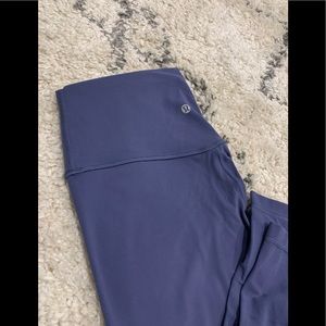 Lululemon Align II 25” size 6